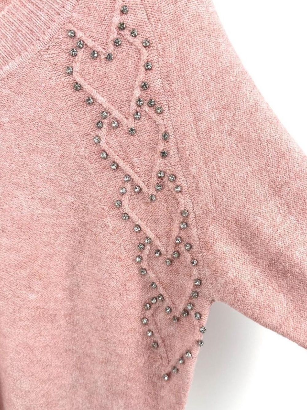 EXPRESS L Heather Pink Embellished Rhinestone Hearts V-Neck Sweater - Picture 4 of 4